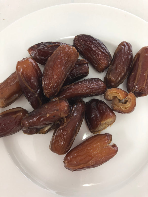 Organic Pitted Dates